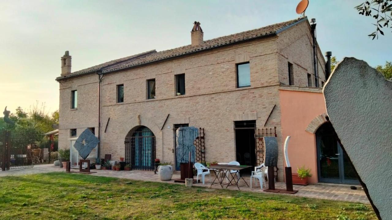 "La Casa Degli Ulivi Art B&B" Рипе Экстерьер фото